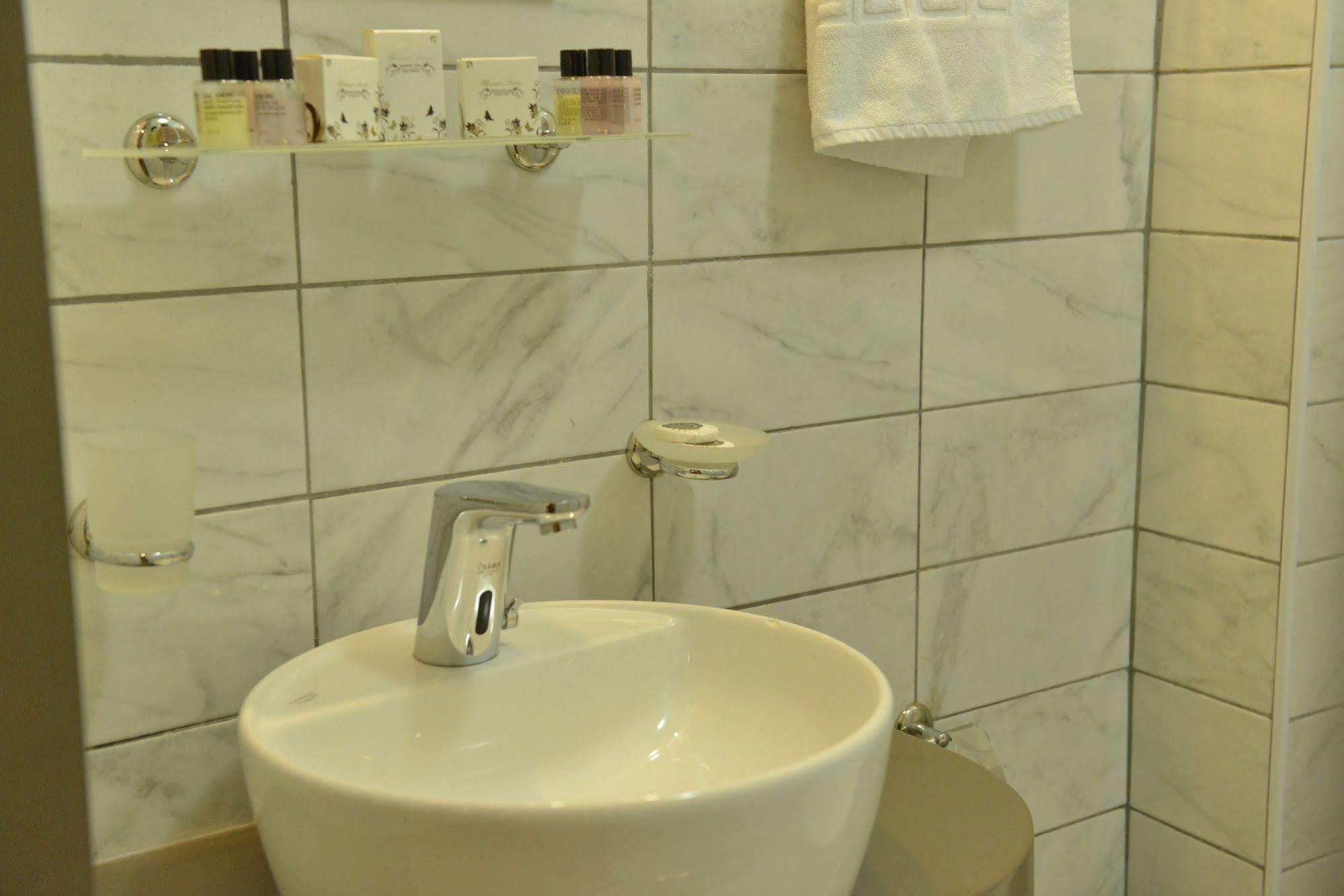 Turkeli Otel Istanbul Exteriör bild